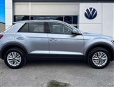 Volkswagen T-Roc Image 3