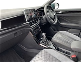 Volkswagen T-Roc Image 2