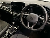 Volkswagen T-Roc Image 6