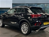 Volkswagen T-Roc Image 3