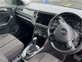 Volkswagen T-Roc Image 6