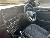 Volkswagen T-Roc Image 2