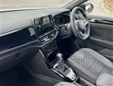 Volkswagen T-Roc Image 2
