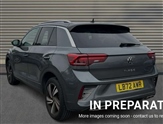 Volkswagen T-Roc Image 2
