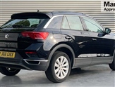 Volkswagen T-Roc Image 3