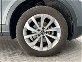 Volkswagen T-Roc Image 5