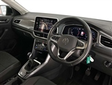 Volkswagen T-Roc Image 6