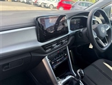 Volkswagen T-Roc Image 2