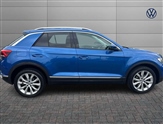 Volkswagen T-Roc Image 4
