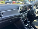 Volkswagen T-Roc Image 2