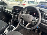 Volkswagen T-Roc Image 6