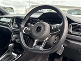 Volkswagen T-Roc Image 6