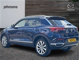 Volkswagen T-Roc Image 2