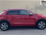 Volkswagen T-Roc Image 2