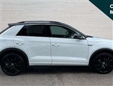 Volkswagen T-Roc Image 2