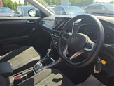 Volkswagen T-Roc Image 6