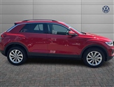 Volkswagen T-Roc Image 4