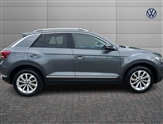 Volkswagen T-Roc Image 4