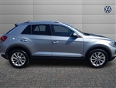 Volkswagen T-Roc Image 4