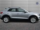 Volkswagen T-Roc Image 4