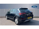 Volkswagen T-Roc Image 2