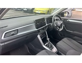 Volkswagen T-Roc Image 2