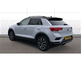 Volkswagen T-Roc Image 2