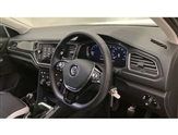 Volkswagen T-Roc Image 6