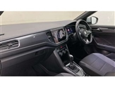 Volkswagen T-Roc Image 2