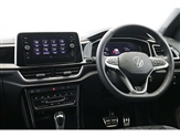 Volkswagen T-Roc Image 2