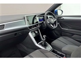 Volkswagen T-Roc Image 2
