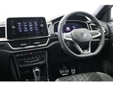 Volkswagen T-Roc Image 2