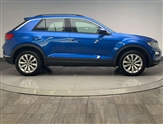 Volkswagen T-Roc Image 3