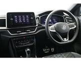Volkswagen T-Roc Image 2