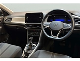 Volkswagen T-Roc Image 6