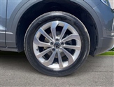 Volkswagen T-Roc Image 6