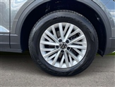 Volkswagen T-Roc Image 6