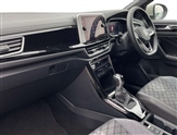 Volkswagen T-Roc Image 2