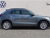 Volkswagen T-Roc Image 5