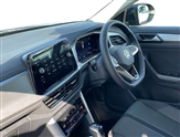 Volkswagen T-Roc Image 2