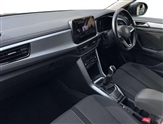 Volkswagen T-Roc Image 2