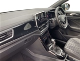 Volkswagen T-Roc Image 2