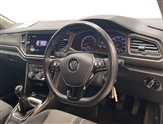 Volkswagen T-Roc Image 6