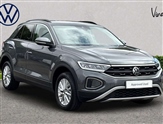 Volkswagen T-Roc Image 1