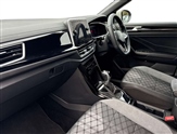 Volkswagen T-Roc Image 2