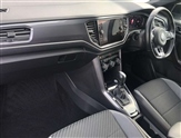 Volkswagen T-Roc Image 2