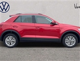 Volkswagen T-Roc Image 6