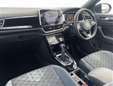 Volkswagen T-Roc Image 2