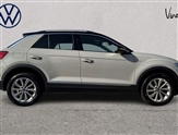 Volkswagen T-Roc Image 4
