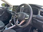 Volkswagen T-Roc Image 6